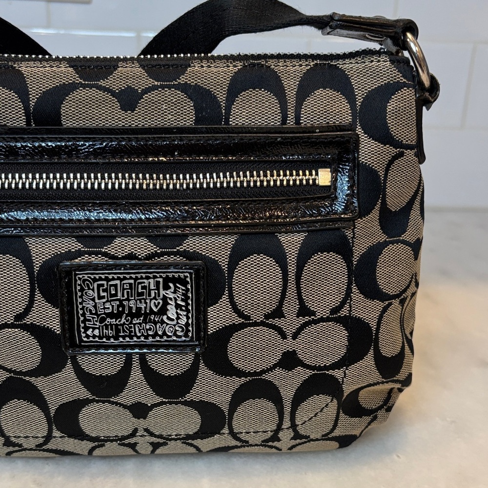 Coach Poppy Signature Logo Canvas Crossbody Bag - Picture 4 of 15